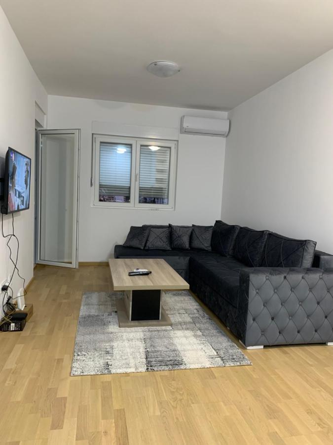 Apartment 45M2 ポドゴリツァ エクステリア 写真