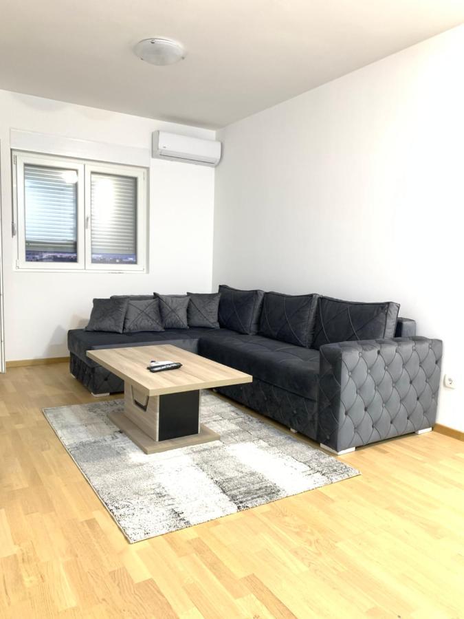Apartment 45M2 ポドゴリツァ エクステリア 写真